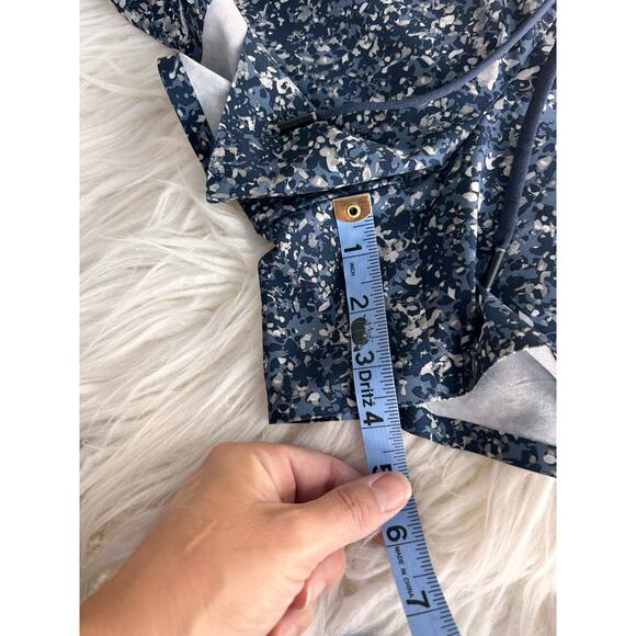 Athleta Women's Printed Baja Shorts Elastic Waist Vacation Multicolor Size 0 - Picture 12 of 12